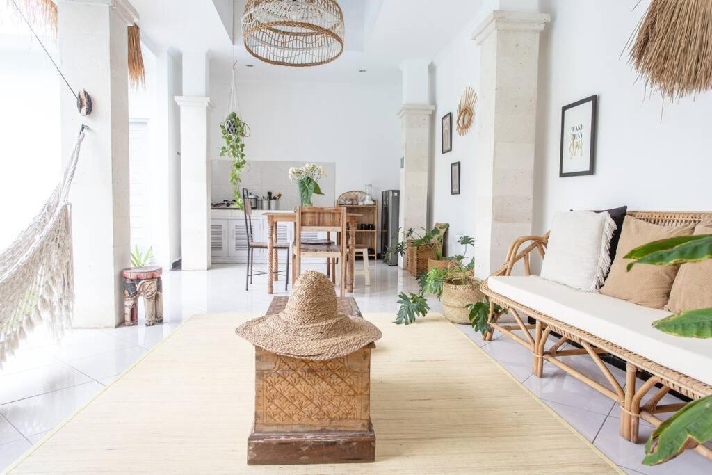 Lovely, Boho In Prime Location